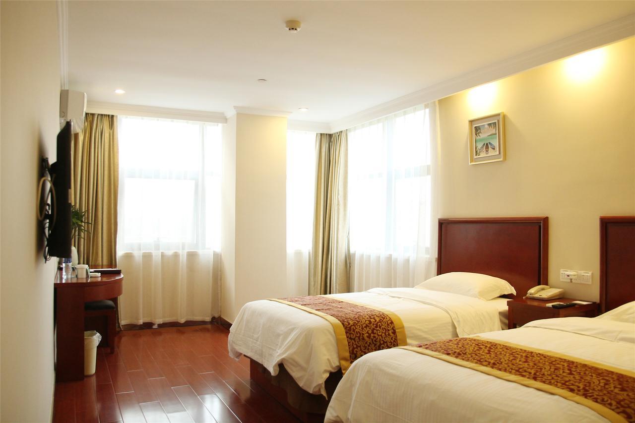 Greentree Inn Jiangxi Fuzhou Gandong Bridge Express Hotel Екстер'єр фото